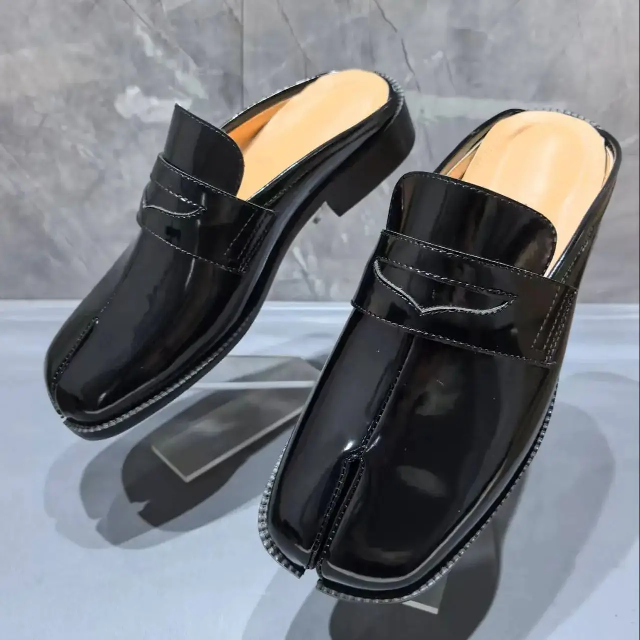 Split Toe Tabi Men's Slippers  - Men'S Shoes Slip On recension och pris