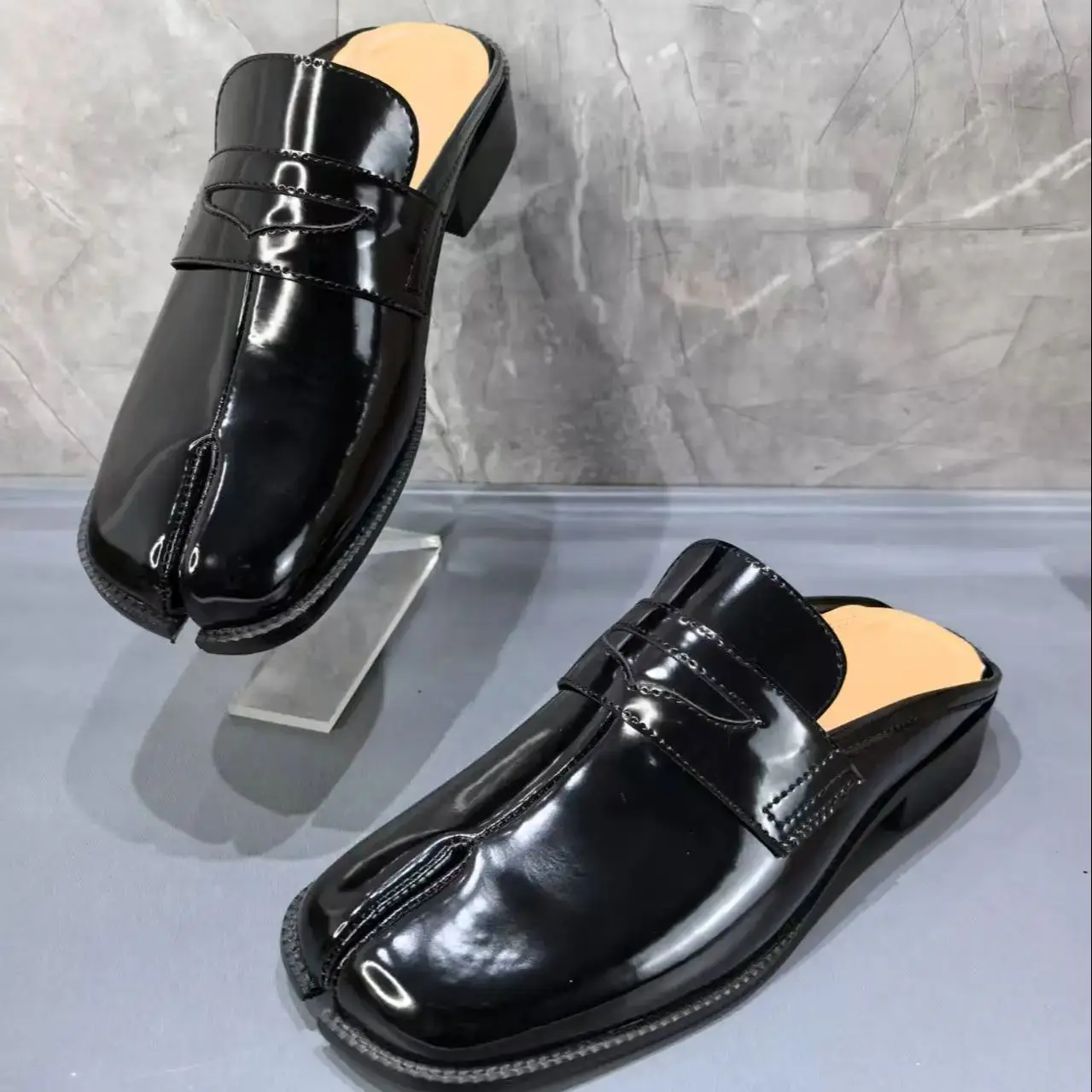 Split Toe Tabi Men's Slippers  - Men'S Shoes Slip On recension och pris